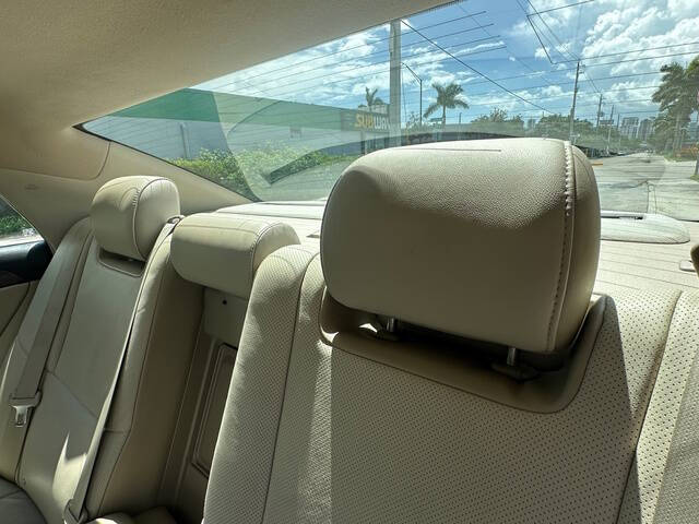 2011 Toyota Avalon Limited