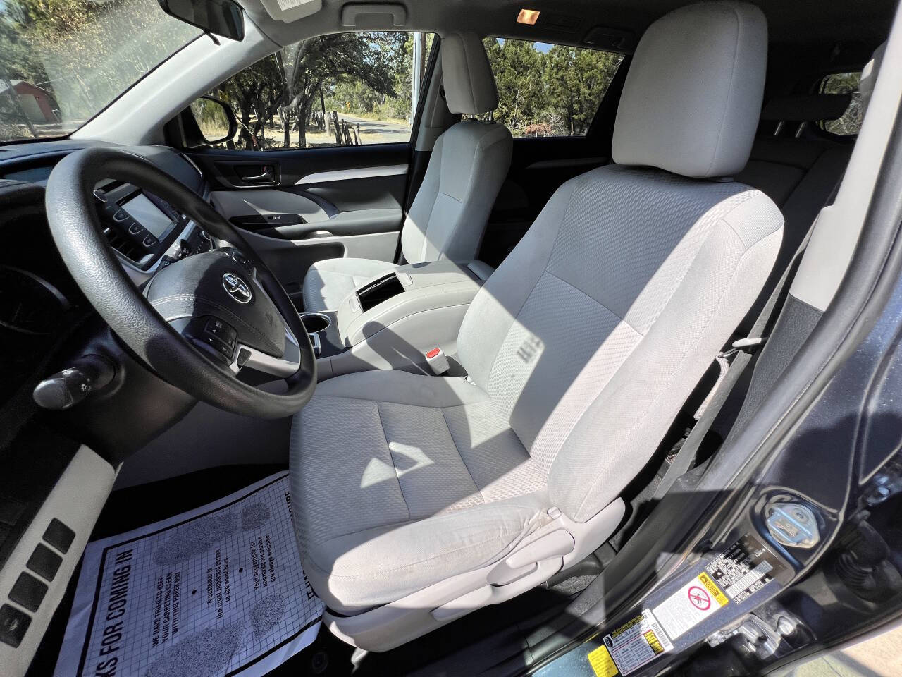 Used Car 2019 Toyota Highlander  Le 4dr Suv (2.7l I4) For Sale Under $20,000 In Austin, Texas