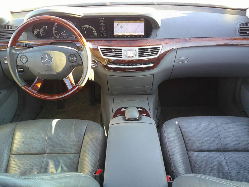 2008 Mercedes-Benz S-Class S 550 4MATIC