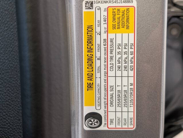 2025 GMC Acadia Elevation