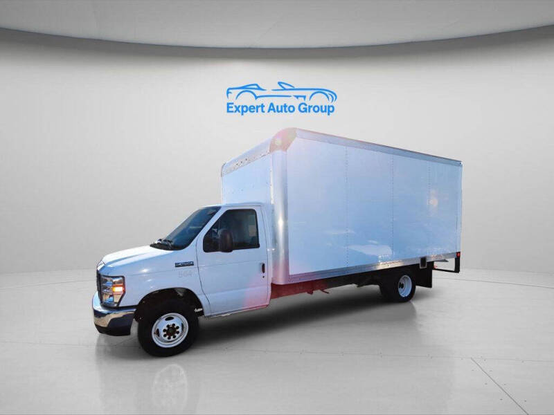 2017 Ford E-Series E-450 SD
