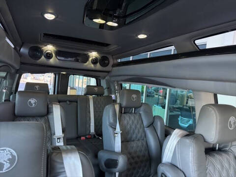 2025 GMC Savana 2500