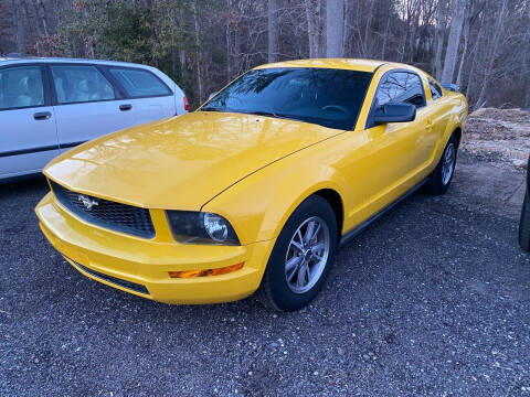 2005 Ford Mustang for sale at CERTIFIED AUTO SALES in Gambrills MD