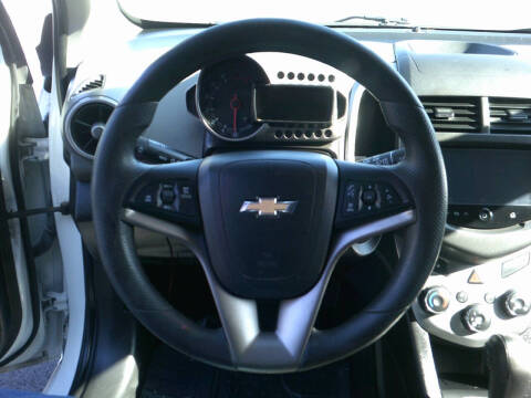 2016 Chevrolet Sonic LT Auto