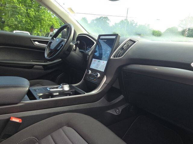 2021 Ford Edge SE
