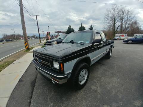 1993 Chevrolet S-10 for sale at Regional Auto Sales in Madison Heights VA