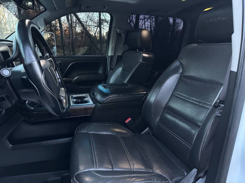 2016 GMC Sierra 2500HD Denali