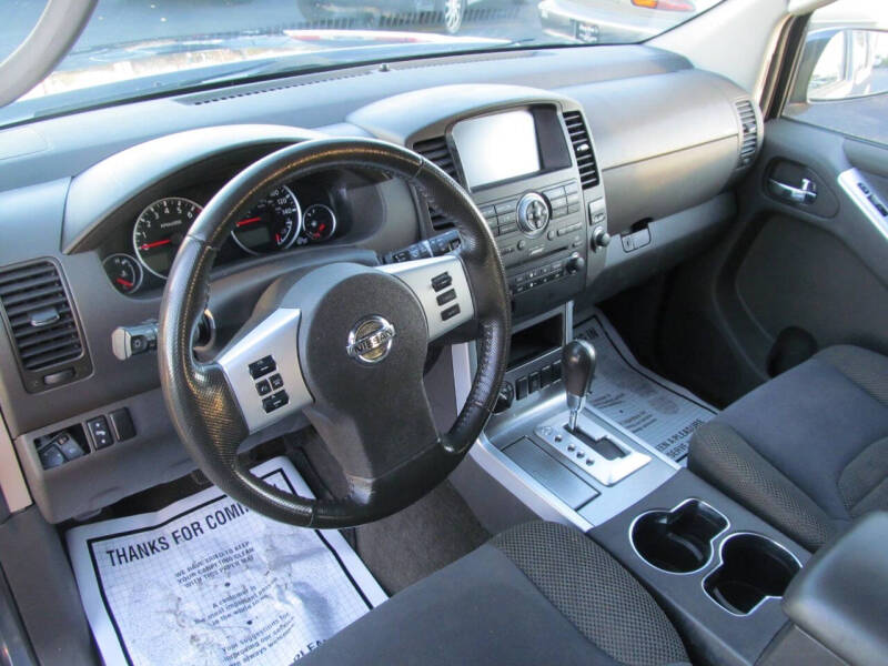 2010 Nissan Pathfinder S