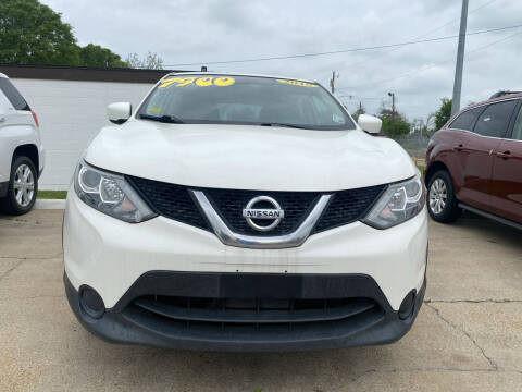 2018 Nissan Rogue Sport for sale at Bobby Lafleur Auto Sales in Lake Charles LA
