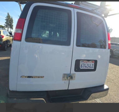 2017 Chevrolet Express 2500