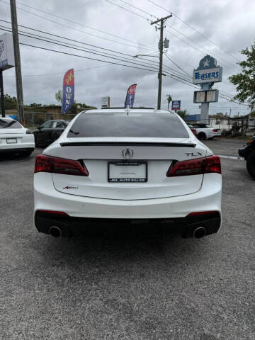 2019 Acura TLX