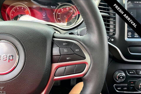 2022 Jeep Cherokee Latitude Lux