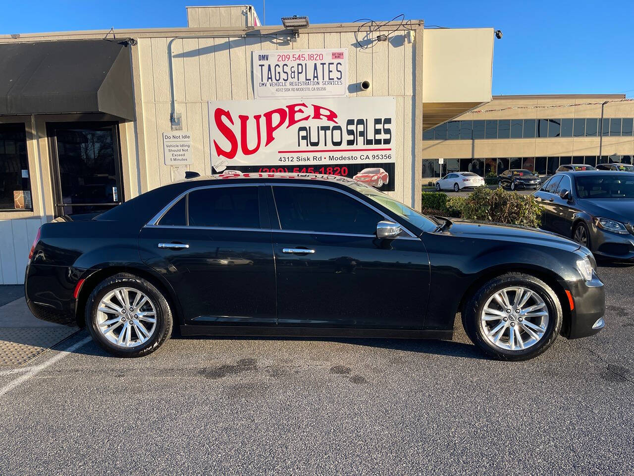 2016 Chrysler 300 for sale at Super Auto Sales Modesto in Modesto, CA