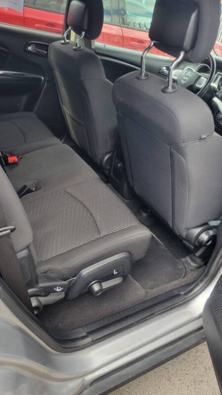 2018 Dodge Journey SE - Photo 11