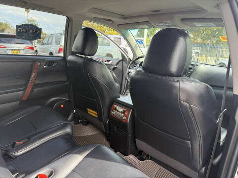 2011 Toyota Highlander Limited