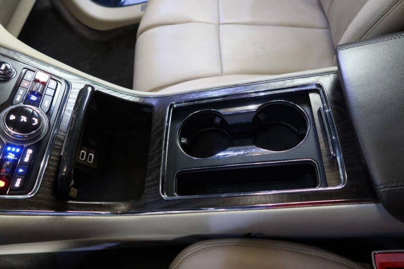 2017 Lincoln Continental Select