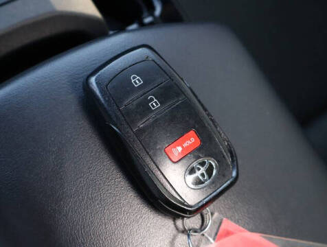 2023 Toyota Prius XLE