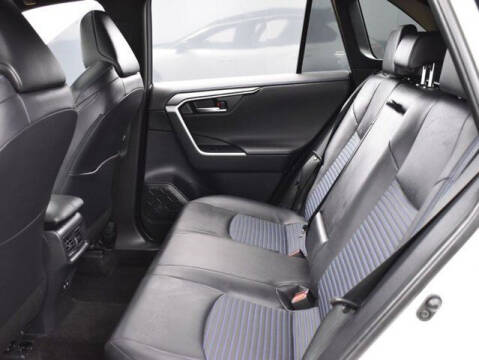 2019 Toyota RAV4 Hybrid XSE