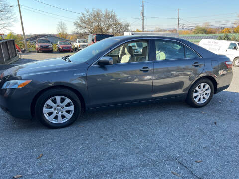 2009 Toyota Camry Hybrid for sale at GRAHAM'S AUTO SALES & SERVICE INC in Ephrata PA