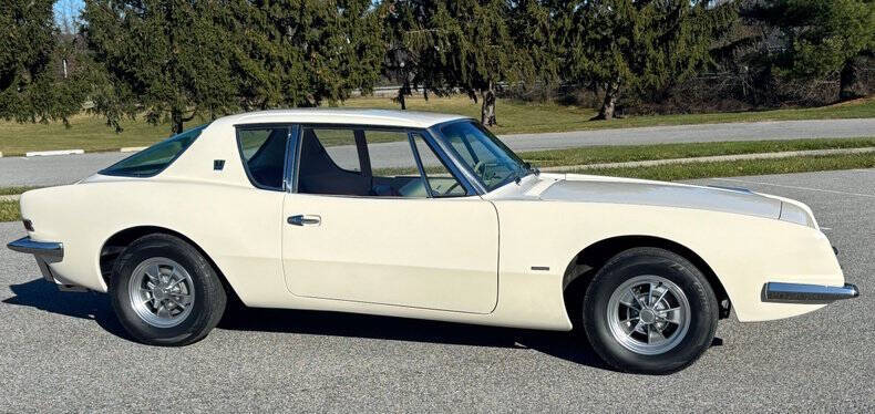 1963 Studebaker Avanti