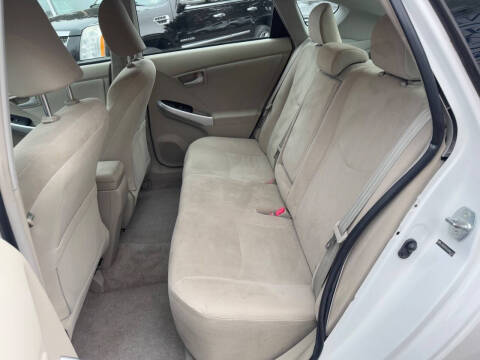 2010 Toyota Prius II