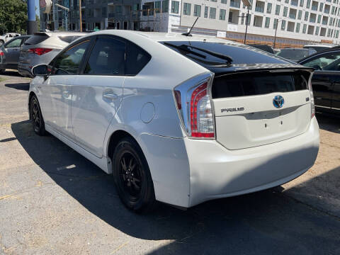 2015 Toyota Prius Three