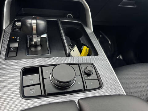 2024 Mazda CX-90 Plug-in Hybrid Premium