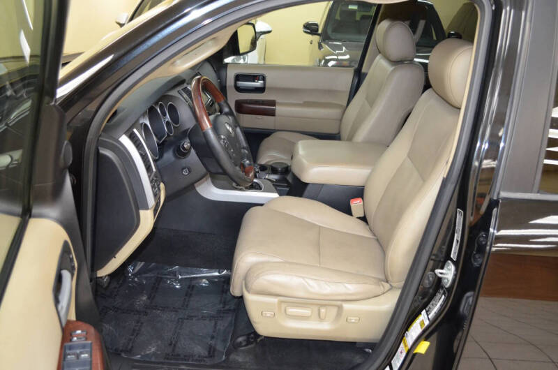 2012 Toyota Sequoia Platinum