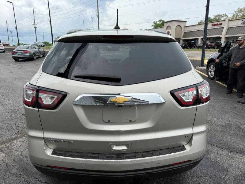 2017 Chevrolet Traverse LT