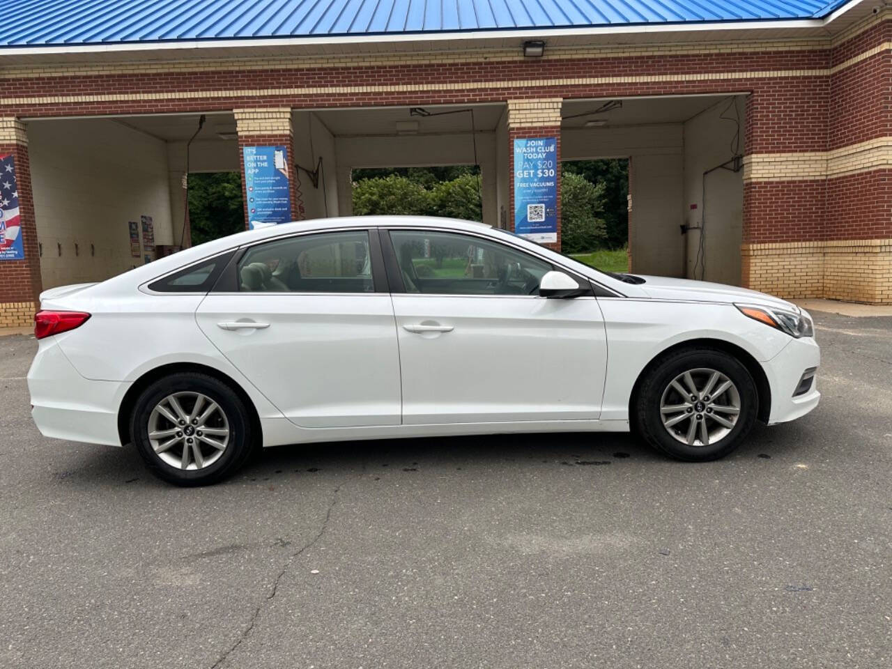 2015 Hyundai ELANTRA for sale at AUTO BEST in FORT MILL, SC