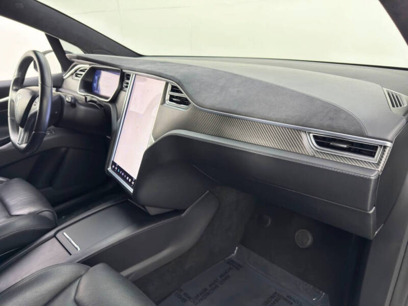 2016 Tesla Model X P90D