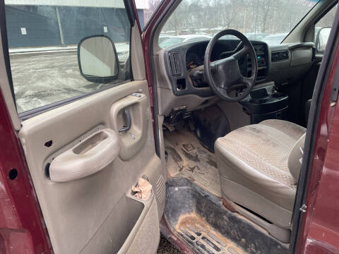 1999 Chevrolet Express G2500 LS