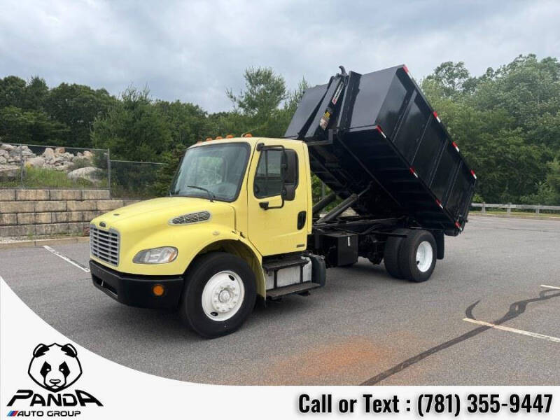 2012 Freightliner M2 106