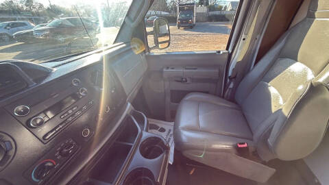 2012 Ford E-Series E-450 SD