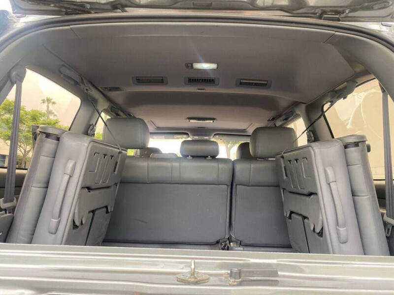 2000 Lexus LX 470