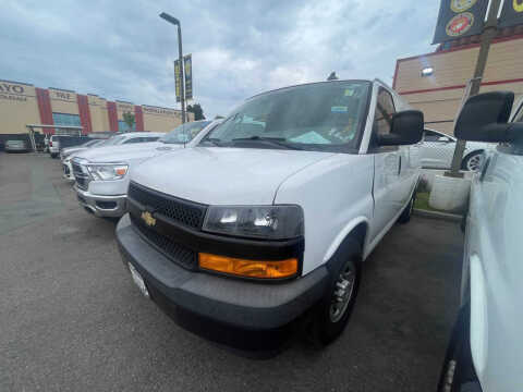2020 Chevrolet Express 2500