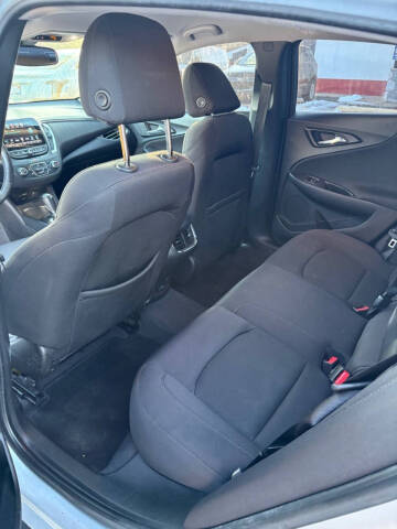 2017 Chevrolet Malibu LT