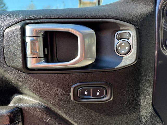 2022 Jeep Gladiator Sport S