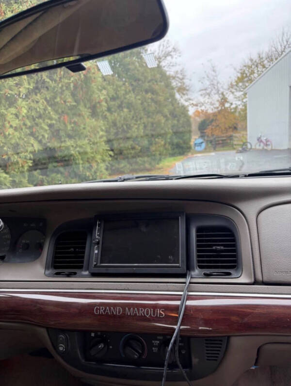 2004 Mercury Grand Marquis GS