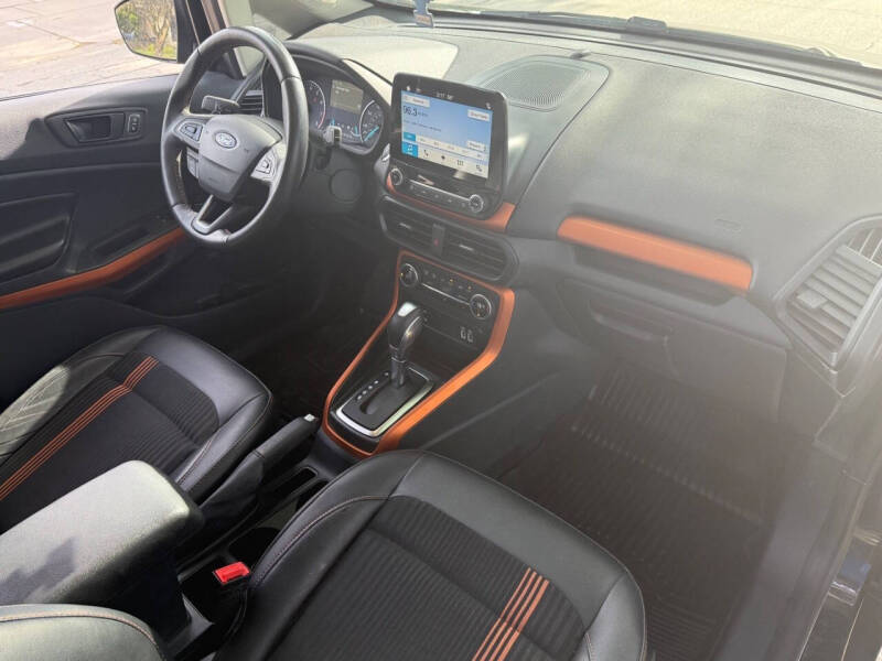 2018 Ford EcoSport SES