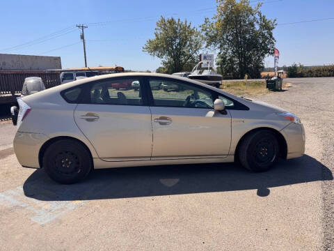 2010 Toyota Prius III