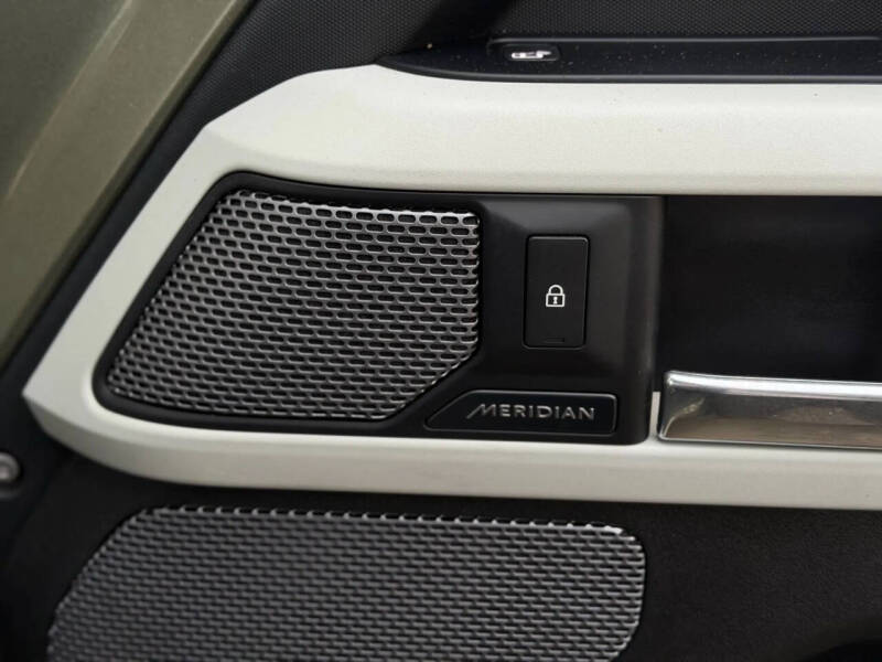 2021 Land Rover Defender 110 S