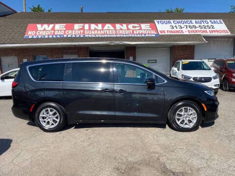 2023 Chrysler Pacifica Touring L