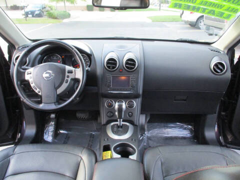 2011 Nissan Rogue SV