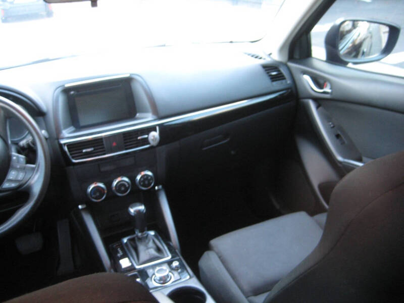 2016 Mazda CX-5 Sport