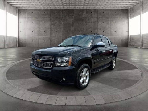 2013 Chevrolet Avalanche for sale at Certified Premium Motors in Lakewood NJ