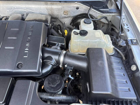 2012 Lincoln Navigator L