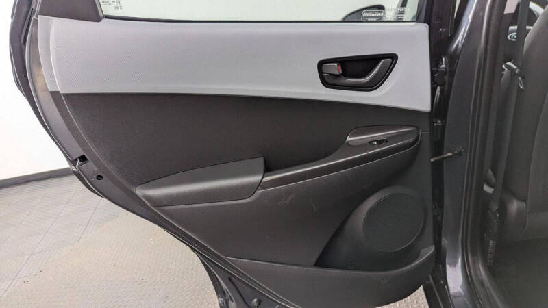 2021 Hyundai Kona SEL Plus