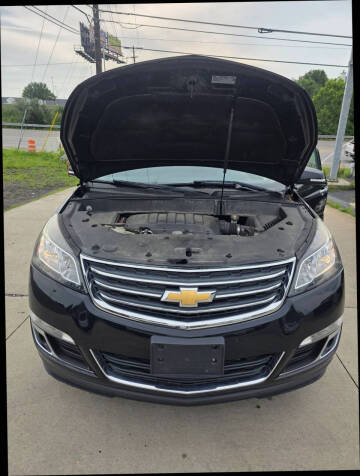 2017 Chevrolet Traverse LT