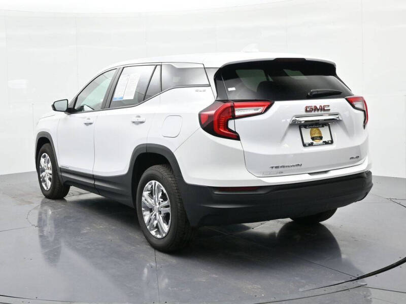 2024 GMC Terrain SLE